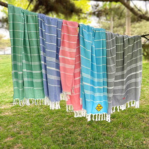 Özel Logo kum ücretsiz pamuk türk püskül çizgili plaj havlusu <span class=keywords><strong>Set</strong></span> özel çanta ile kompakt - Product Image 5
