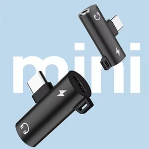 <span class=keywords><strong>2</strong></span>-en-1 Type C 3.5mm Audio USB C Adaptateur Nouveau Aux Jack Audio Écouteur Splitter DC Output Charging & Listening/Calling Headphones - Product Image 2