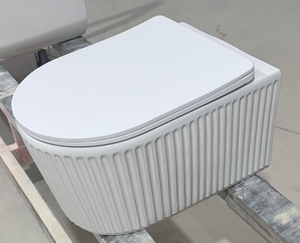WC Sospeso a Parete con Scarico a P a Foro Singolo, Design a Righe Popolare, Solo <span class=keywords><strong>26</strong></span> <span class=keywords><strong>Centimetri</strong></span> di Altezza, Facile da Pulire per Bagni di Lusso - Product Image 5