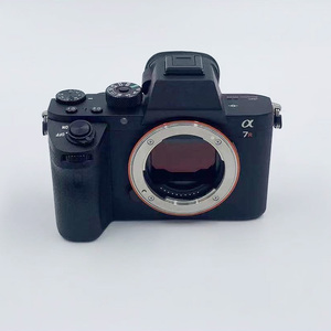 Equipo de estudio DSLR profesional Original para <span class=keywords><strong>Sony</strong></span> <span class=keywords><strong>A7R</strong></span> <span class=keywords><strong>V</strong></span> Digital usado para transmisión en vivo de TikTok cámara usada venta al por mayor venta única - Product Image 1