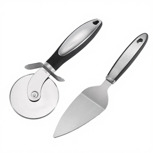 XHD Coupe-pizza à rouleau et spatule en acier inoxydable, ensemble deux pièces, manche en plastique, roue unique, antidérapant, durable, compatible four, sûr - Product Image 3