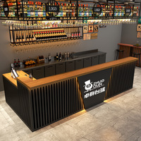 Kiosque à café moderne pour centre commercial, comptoir de bar, kiosque de vente au détail avec un design professionnel