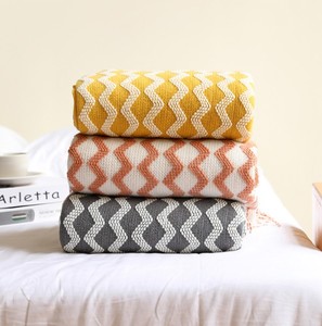 Coperta Moderna Coreana Semplice Bohémien 100% Acrilico Design Geometrico Morbida Grande Formato King Size Stile Visone - Product Image 6