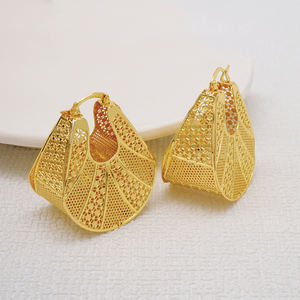 GDJWRI <span class=keywords><strong>J057</strong></span> लक्जरी फैशन गहने सोने सामान लड़की फैशन चीन थोक गोल्ड घेरा कान की बाली स्टेनलेस स्टील - Product Image 5