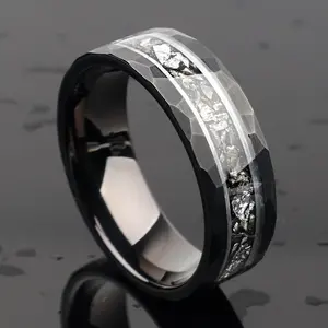 POYA-anillo con incrustación de hojas de plata de tungsteno martillado negro, banda de boda de lujo Vintage para hombres