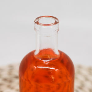 50ml 100mL 200ml 500ml 750ml <span class=keywords><strong>Whisky</strong></span> de alto nivel Etiqueta negra <span class=keywords><strong>Whisky</strong></span> Vidrio de forma especial Jugo de frutas Vino Botellas de bebidas - Product Image 4