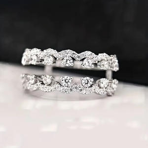 Anello di Fidanzamento Classico da Donna in Oro Bianco con Diamante Naturale Taglio Brillante Rotondo Colore G T0536 - Product Image 5