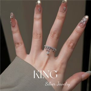 Anillo de Plata KING S925, Plata de Ley, Diseño de Lágrima con Borla y Pavé, Joyería de Moda para Mujer, para Fiestas - Product Image 5