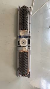 Robot de nettoyage de <span class=keywords><strong>panneaux</strong></span> solaires autopropulsé tout-terrain sans eau, à balayage à sec, avec une capacité de 30/h et une autonomie de 4 heures - Product Image 4