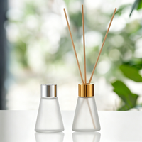 Bouteille en verre givré transparent vide de 30 ml, 50 ml, 150 ml pour diffuseur à bâtonnets avec bouchon doré, pour désodorisant d'ambiance et huiles essentielles