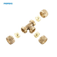 Fournisseur d'usine de raccords de compression en laiton forgé avec surface lisse pour la connexion de tuyaux PEX, accessoires de plomberie pour tubes d'eau