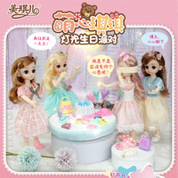 Zhiqu Toys Meiqi Ensemble de poupées en plastique pour fille avec éclairage Qi en forme de cœur, vente en gros pour fête d'anniversaire et salle d'essayage amusante