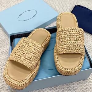 Sandalias de lujo para mujer, sandalias de diseñador, sandalias de paja a la moda, sandalias para hombre, zapatos de verano para playa y exteriores, estilo casual para caminar - Product Image 1