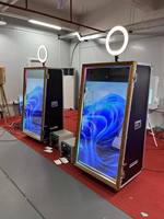 Cabina de Fotos Retro de 65 Pulgadas con Maleta de Transporte, Kiosco Digital para Selfies con Anillo de Luz para Bodas y Eventos