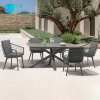 Table de salle à manger d'extérieur Uland avec banc, ensemble de jardin pour restaurant, table de salle à manger en aluminium avec plateau en herbe