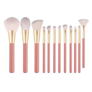 YRX BX079 Luxury Synthetic Fiber Face Makeup Brushes Set with Wooden Handles 12-Piece Cruelty-Free Beauty Kit for Women - Product Image 4