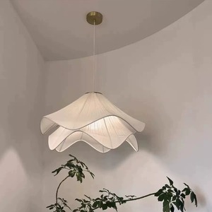 Lámpara Colgante Minimalista de Estilo Francés, Tejido Nórdico de Alta Gama, Creativa y Única para Comedor, Sala de Estar y Dormitorio - Product Image 1