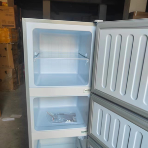 Refrigerador de Tres Puertas de Acero Inoxidable de 206L con Congelador y Función Soft para Uso en Hoteles - Product Image 3