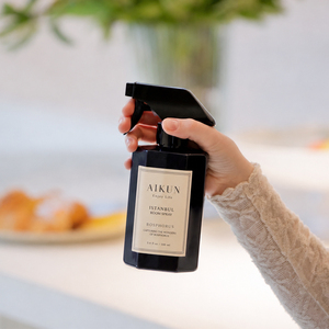 Bougie parfumée en cire de soja naturelle et diffuseur à bâtonnets AIKUN Factory dans un bocal en verre noir pour la maison, les hôtels, les halls d'accueil, les spas et le bien-être - Product Image 2