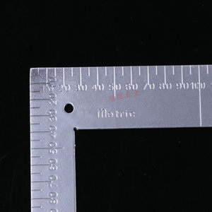 Regla Triangular Metálica de 30 cm Métrica para Dibujo y Carpintería - Product Image 4