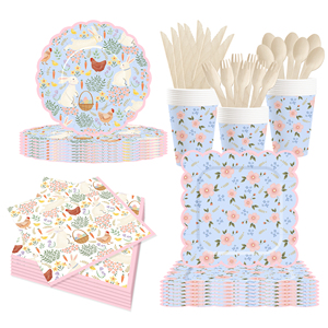 Ensemble d'assiettes en papier jetables DAMAI sur le thème du lapin et du panier de bambou, avec des petites fleurs roses et des bordures bleues ondulées, pour le festival de Pâques - Product Image 1