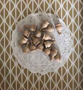 ตัวหมากไม้แบบดั้งเดิมสำหรับเกมกระดานสไตล์หมากรุกเพื่อการเรียนรู้และความสนุกสนานของครอบครัว - Product Image 2