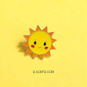 Broche de Metal de estilo japonés de Kuang Lingling Only You Thai <span class=keywords><strong>Drama</strong></span> Sun Character plateado grabado insignia de Metal para parejas de estudiantes - Product Image 6