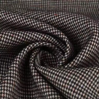 Tissu de costume en polyester TR 330GSM tissé à petits carreaux pour homme