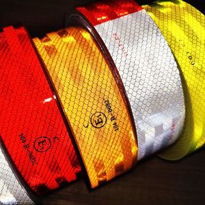 <span class=keywords><strong>Cinta</strong></span> <span class=keywords><strong>Reflectante</strong></span> de Alta Visibilidad 983D Roja y Blanca, Adhesivo <span class=keywords><strong>Reflectante</strong></span> <span class=keywords><strong>para</strong></span> Luces de Camión, Material <span class=keywords><strong>Reflectante</strong></span> <span class=keywords><strong>para</strong></span> Advertencia - Product Image 6