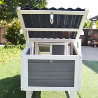 Conception de maison pour poules pondeuses, poulailler Mobile gris Cage en bois avec serrures solides pour assurer la sécurité de vos poules