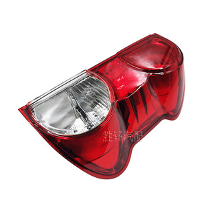 Conjunto de Luces Traseras para Nissan NV200 2009-2018, Cubierta de Lente de PC, Luz de Freno, Direccional, Luz de Estacionamiento, Lado Izquierdo y Derecho - Product Image 3