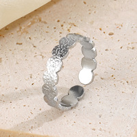 Bague géométrique en acier inoxydable de style européen et américain, ajustable, à extrémité ouverte, finition martelée carrée, style vintage français