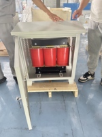 Convertisseur de tension monophasé à triphasé 15kva 20kva 30kva avec transformateur d'isolement 220v-380v entrée 10kv sortie 400v