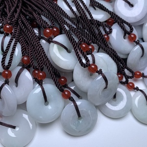 <span class=keywords><strong>22</strong></span>-25 Fengshui قلادة حظ جيد Myanmar اليشم دونات قلادة بالجملة مع سلسلة حبل - Product Image 4