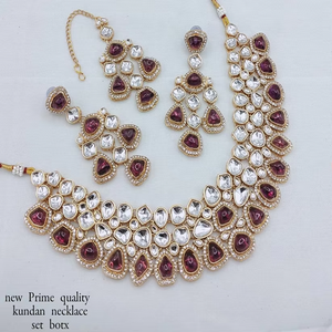 Acheter Tendance Collection fantaisie Plaqué or Kundan & Pearl Collier Set Unique Designed Kundan & Pearl Necklace Set - Product Image 3