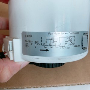 Motor de ventilador RPG35W 208-230V 60Hz 35W para aire acondicionado 4P 0.37A IP20 - Product Image 1