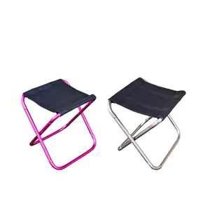 Kursi rangka aluminium lipat luar ruangan portabel, untuk mendaki piknik berkemah memancing dilengkapi dengan tas jinjing