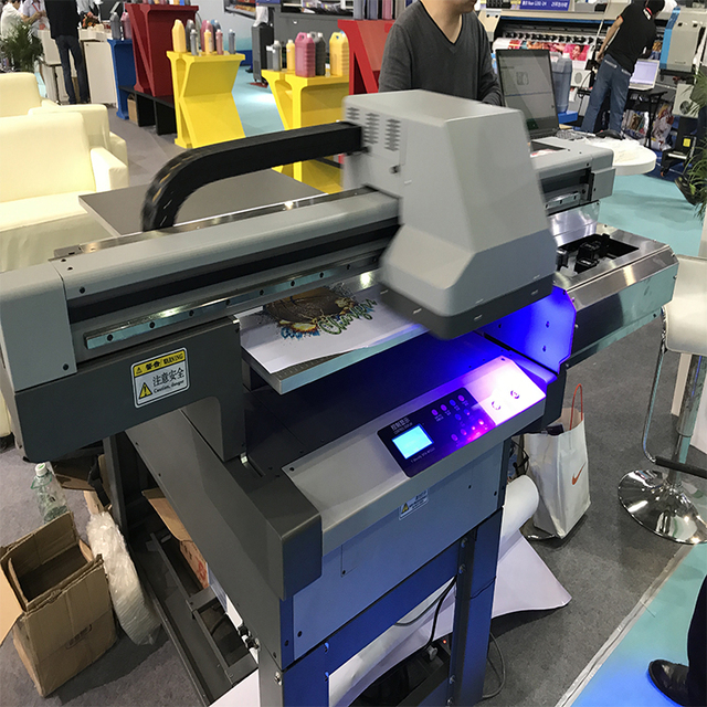 UV 6090 Flatbed Printer 3 Xp600/i3200 Heads Inkjet Flatbed Uv Printer