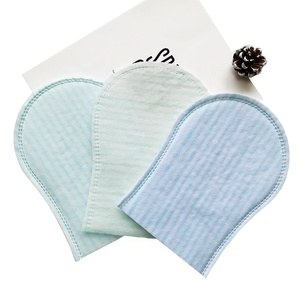 Mitaines de <span class=keywords><strong>bain</strong></span> jetables non parfumées pour adultes lingettes sans rinçage lingettes de <span class=keywords><strong>bain</strong></span> sèches avec savon aides au <span class=keywords><strong>bain</strong></span> pour handicapés et personnes âgées - Product Image 6