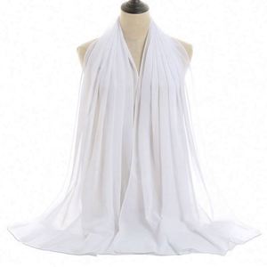 Hiyab de Chifón con Perlas para Mujer Musulmana en Lona - Poliéster de Alta Calidad en Color Puro - Product Image 5