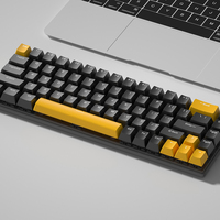 Keyboard Gaming Ergonomis Kantor Berkabel Tipe C dengan Lampu Latar RGB, 68 Tombol, dan Tombol Injeksi Dua Warna Portabel