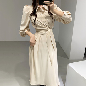 Abito Lungo Elegante Coreano Autunnale 2026 con Colletto, Design Incrociato e Cintura in Vita, Maniche Lunghe - Product Image 3