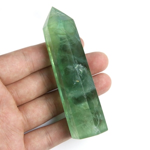 Buena calidad, venta al por mayor, piedra de cristal transparente de fluorita verde, torre de <span class=keywords><strong>prisma</strong></span> <span class=keywords><strong>Hexagonal</strong></span> de una sola punta, selección de varios tamaños - Product Image 2