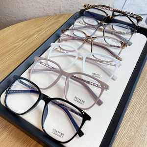 Monture de lunettes de myopie TR ultra légère, grande monture, monture de lunettes pour femmes, lunettes à visage nu, lunettes rétro personnalisées, anti-lumière bleue - Product Image 6