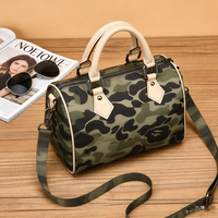 Sac fourre-tout pour femme, motif camouflage personnalisé, durable, pliable, en nylon imperméable, avec bandoulière, élégant, polyvalent, charme mature