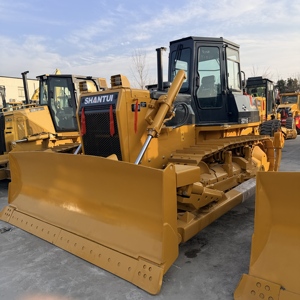 Bulldozer d'occasion Shantui SD16, bulldozer sur chenilles, moteur 131KW, godet de 4,5m, pompe hydraulique Kawasaki, moteur, à vendre en stock avec certification CE - Product Image 4