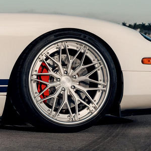 Juego de 2 Ruedas Forjadas de Aleación de Aluminio Personalizadas de 18 19 <span class=keywords><strong>20</strong></span> 21 22 Pulgadas 5x100 5x108 5x112 5x114.3 5x115 5x120 5x127 Macan Cayenne Pamela - Product Image 1