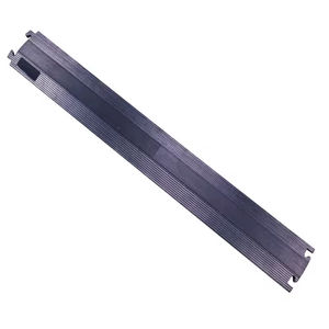 Système de gestion des câbles au sol en caoutchouc personnalisable en usine pour organiser et protéger les fils - Product Image 3