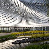 Panneaux de mur-rideau en aluminium et acier inoxydable 3D pour hôpital et escalier extérieur avec des caractéristiques imperméables et anticorrosion