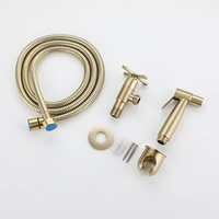 Ensemble de douche de bidet en laiton luxueux avec bidet de toilette en or brossé